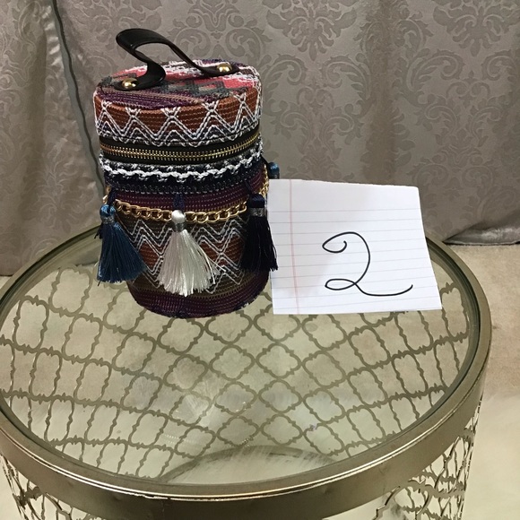 Bucket Bag Boho Minis! Trending - Picture 5 of 6